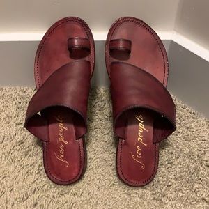 Brand new. Free people Burgundy (red) Sant Antoni Slide size 38